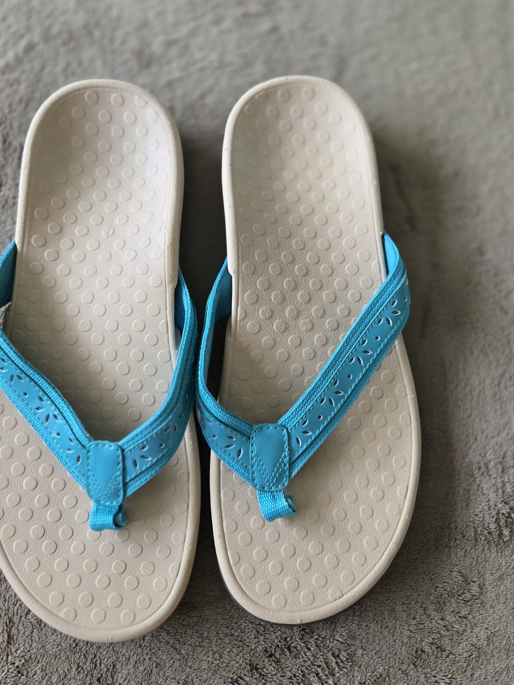 Vionic Turquoise Women's Comfort Flip Flops